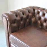 Pikowana sofa chesterfield classic dubai