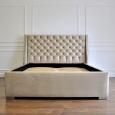 Pikowane łóżko glamour Kludi