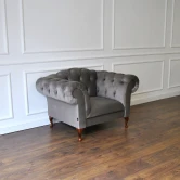 Pikowany fotel chesterfield Kremona