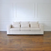Sofa glamour, nowoczesna, designerska, z poduszkami, bucle, MARCO sofa rozkładana z funkcją spania do spania codziennego